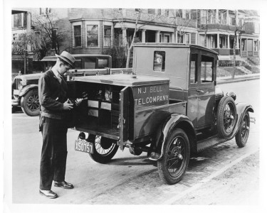 1929 -
Plant Truck, 1929.