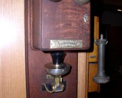 Rawson Orator, the transmitter pulls down