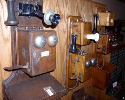 Viaduct Paddle Phones