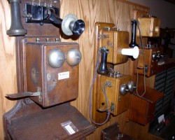 Viaduct Paddle Phones