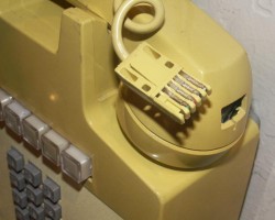 G12 handset - Yellow