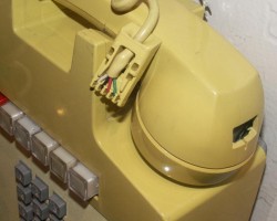 G12 handset - Yellow